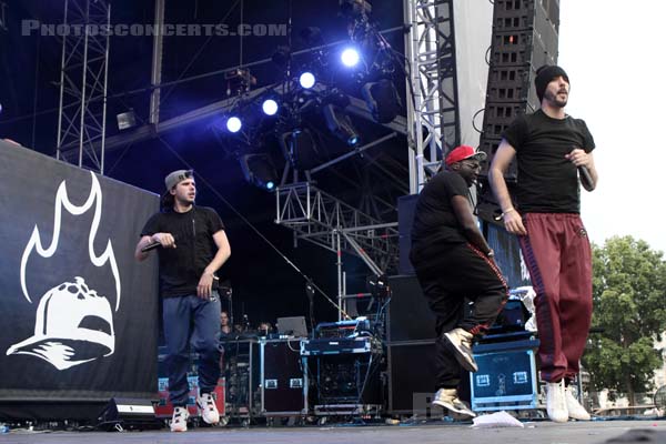 CASSEURS FLOWTERS - 2014-07-19 - PARIS - Parvis de l'Hotel de Ville - 